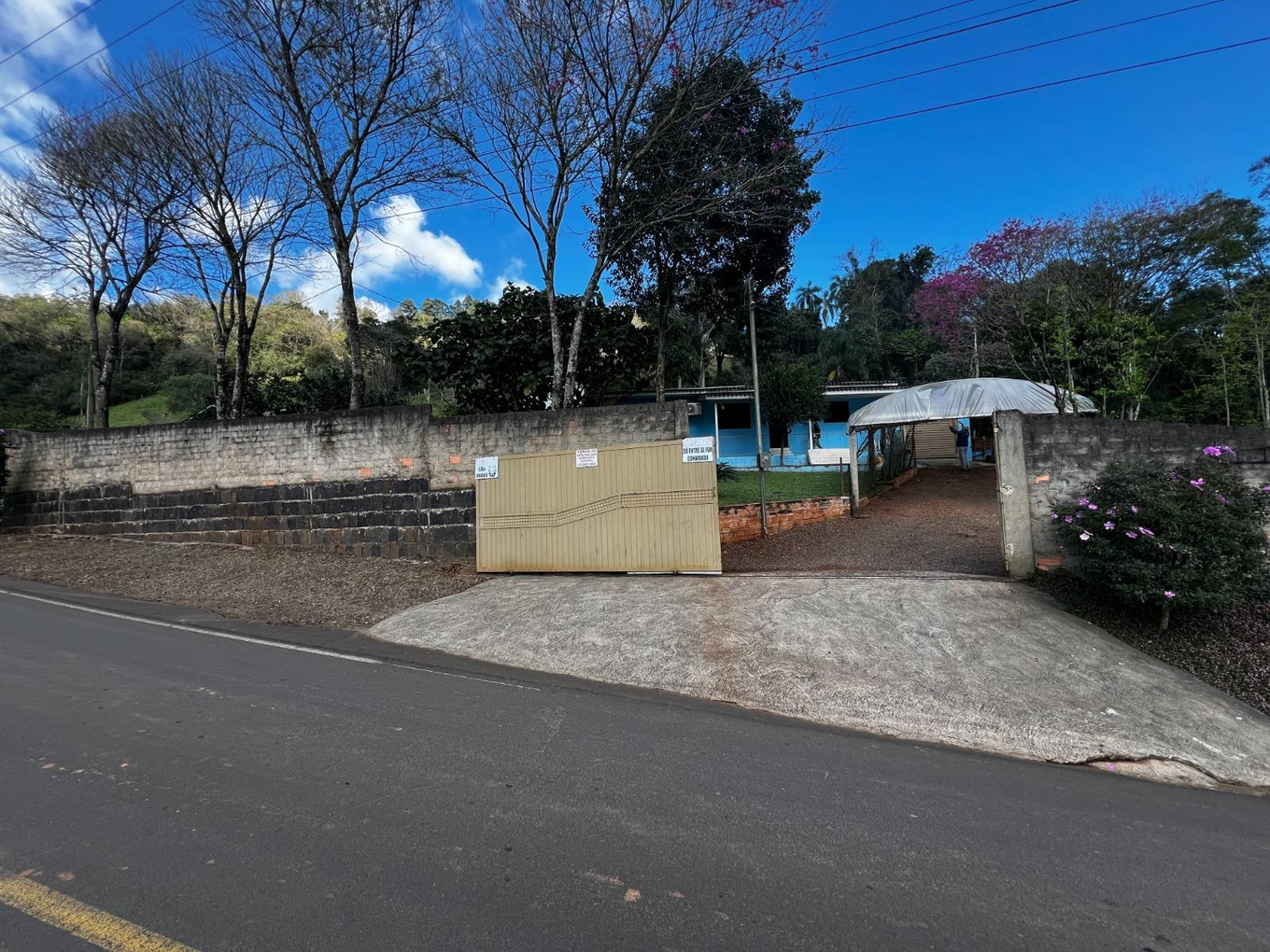 Chácara A 300 Metros da Cidade de Arvoredo/Sc - Área Aproximada de 2.117m²