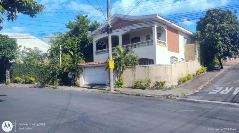 (3,214%) Casa, A.T. 690m², A.C. 252m², Pq. das Nações (nua propriedade)