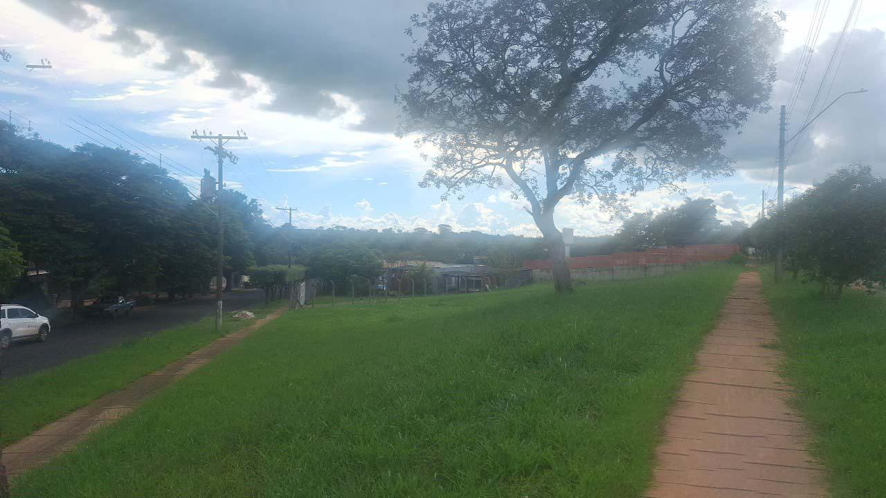 Terreno 1.549m² | vila residencial icém/sp | próximo à usina de furnas e rio grande