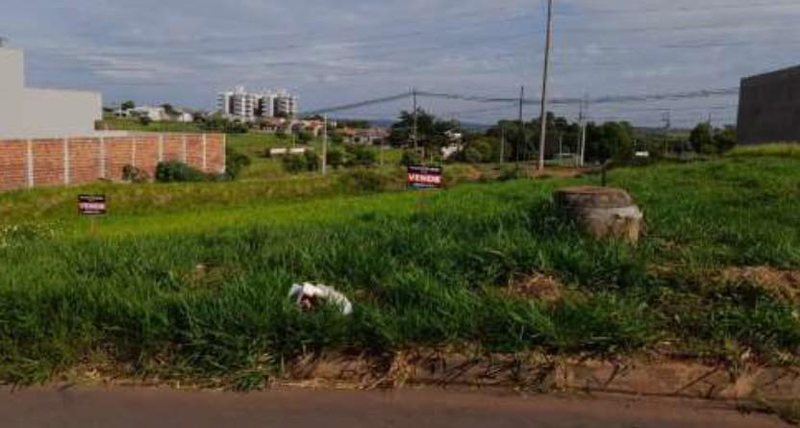Terreno 277m², Zona 05, Umuarama-PR