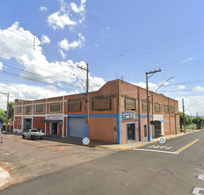 Prédio | estrela do norte-sp | centro - 47km de presidente prudente-sp | rota sp-pr - condições de pagamento facilitadas, entre em contato!