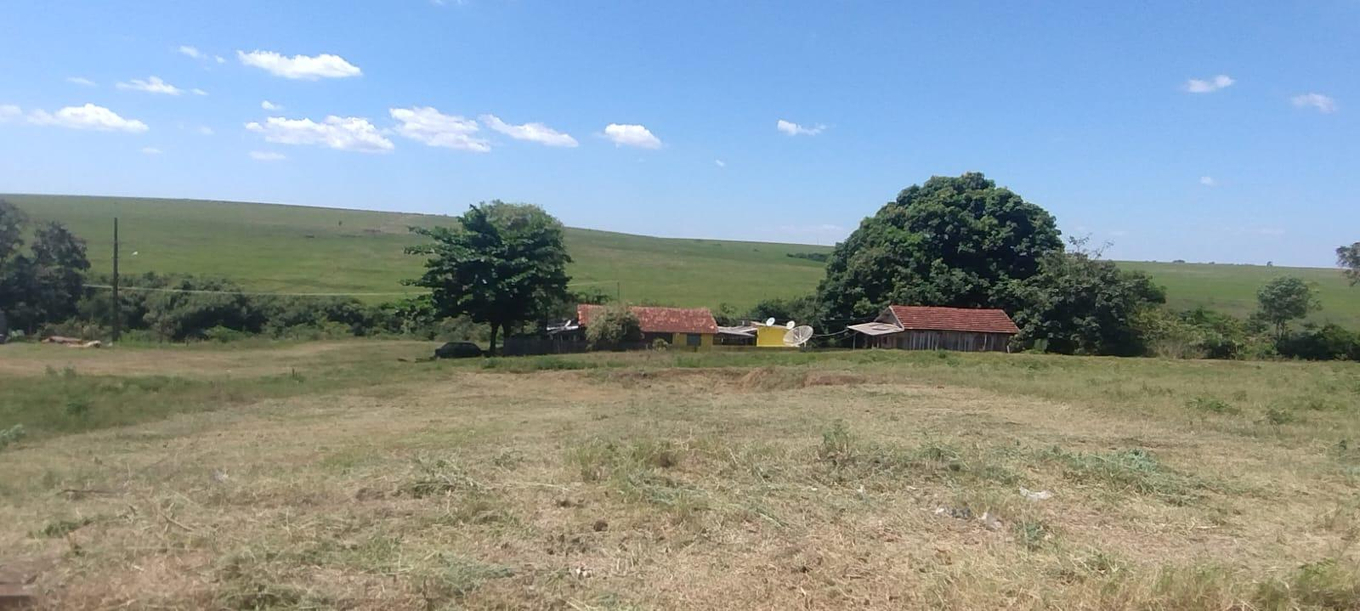 Terreno com área total de 450,00 m², em Mariluz/PR