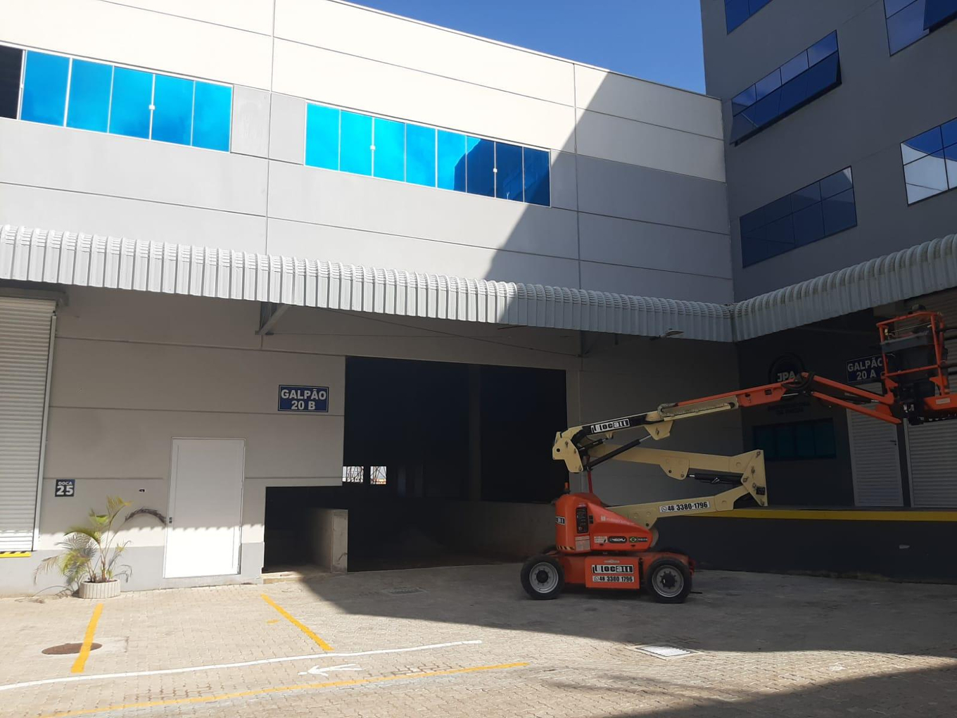 Galpão Logístico com 1250m² - Itajaí - SC