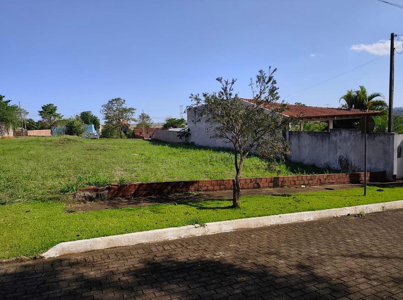 Terreno sem benfeitorias LOTE DE TERRAS, sob nº 7 da Quadra 5, do Condomínio Vivenda dos Pescadores em Doutor Camargo/PR