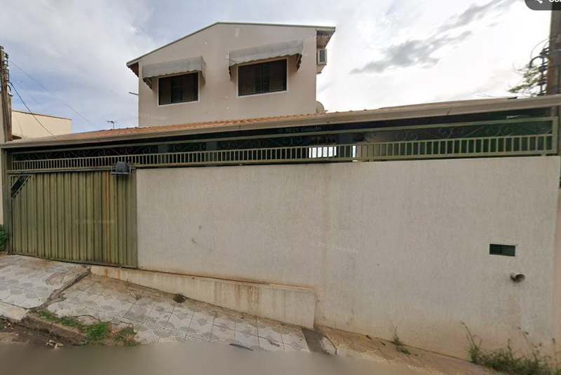 (16,66%) Imóvel Residencial, A.T. 200m², A.C. 236m², Jardim Jequitibás