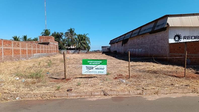 Terreno urbano com área total de 483,44m² em cidade de três fronteiras-sp