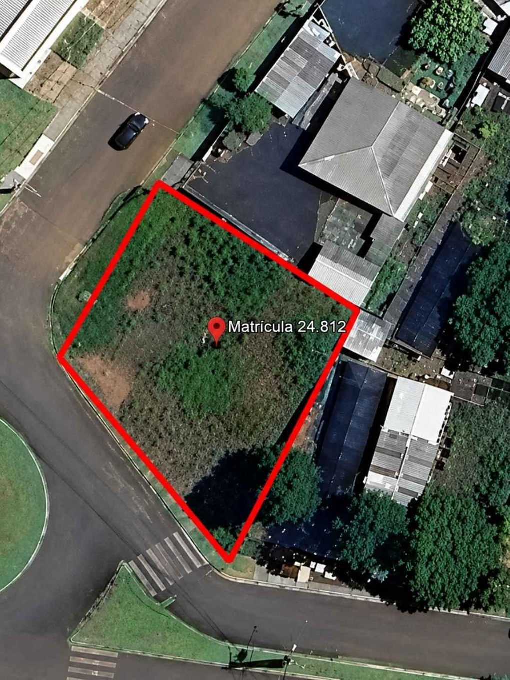 LOTE URBANO DE ESQUINA COM 640m² EM REGIÃO NOBRE  CANDÓI/PR