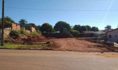 Imóvel Urbano com Área Total de 675,00 M2 em Mariluz-PR