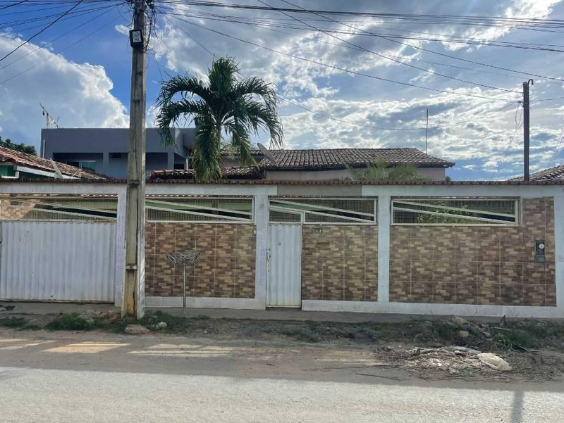 Casa 187m² com Terreno 312m² | Santa Maria da Vitória/BA | Parque de Exposição - Financiamento até 420 Meses!