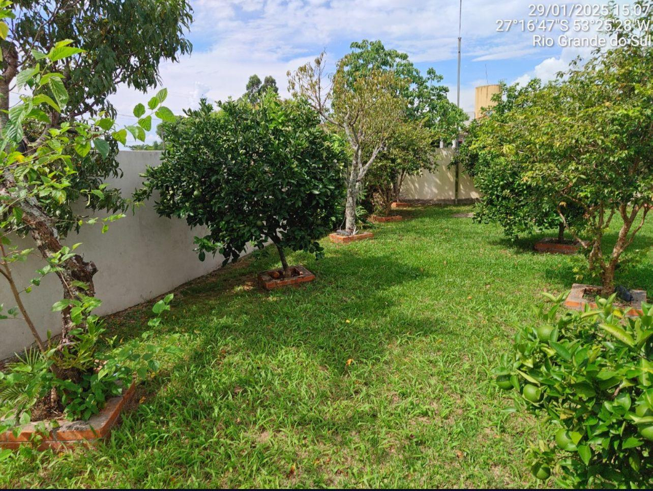 IMÓVEL URBANO COM ÁREA TOTAL DE 477,42m² - EM CAIÇARA-RS