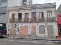 Prédio sobrado - Rua Marechal Floriano