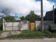 Casa de aprox. 45m² - Terreno com aprox. 225m²