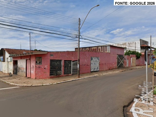Direitos 4,76% do terreno c/ 774,40m² - edificações - jaú/sp