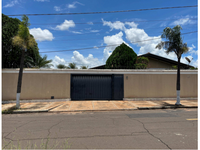 Casa c/ 206,89m² - terreno c/ 1.100m²- barretos/sp