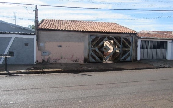 1.0 - imóvel residencial área total 180m² - parque cecap - araraquara/sp
