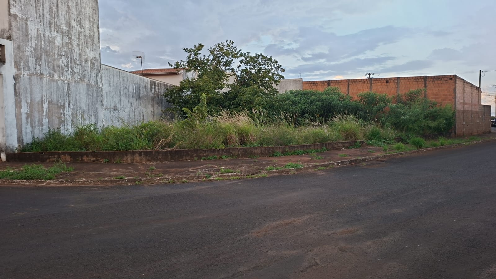 1.0 - terreno área total 274,11 m² - jd arlindo ramos - santa cruz das palmeiras/sp
