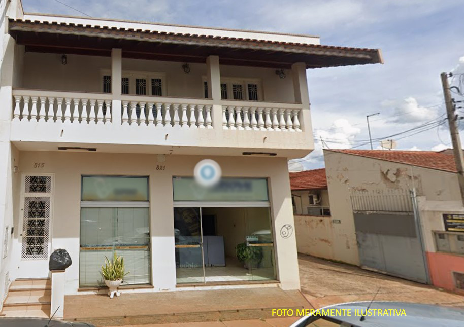 1.0 - parte ideal de 50% do imóvel residencial 180,38m², salão comercial 197,63m² e barracão 154m² - centro - santa cruz das palmeiras/sp