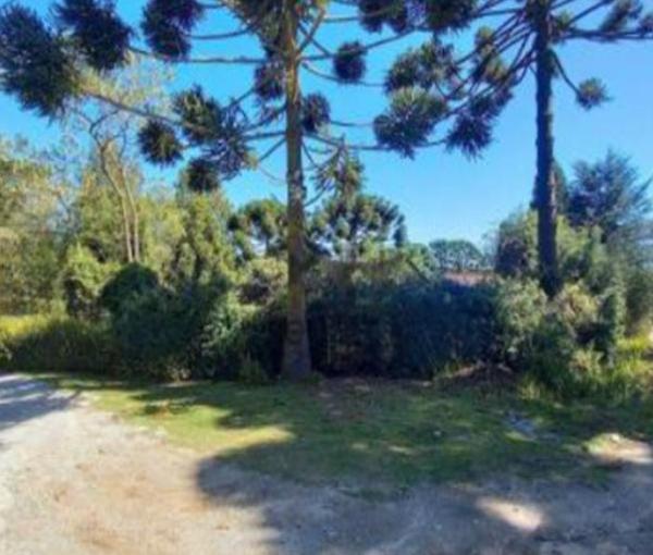 Terreno com 1.405,00m² em campos do jordão