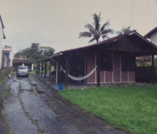 Casa em bertioga com 162,68 m²