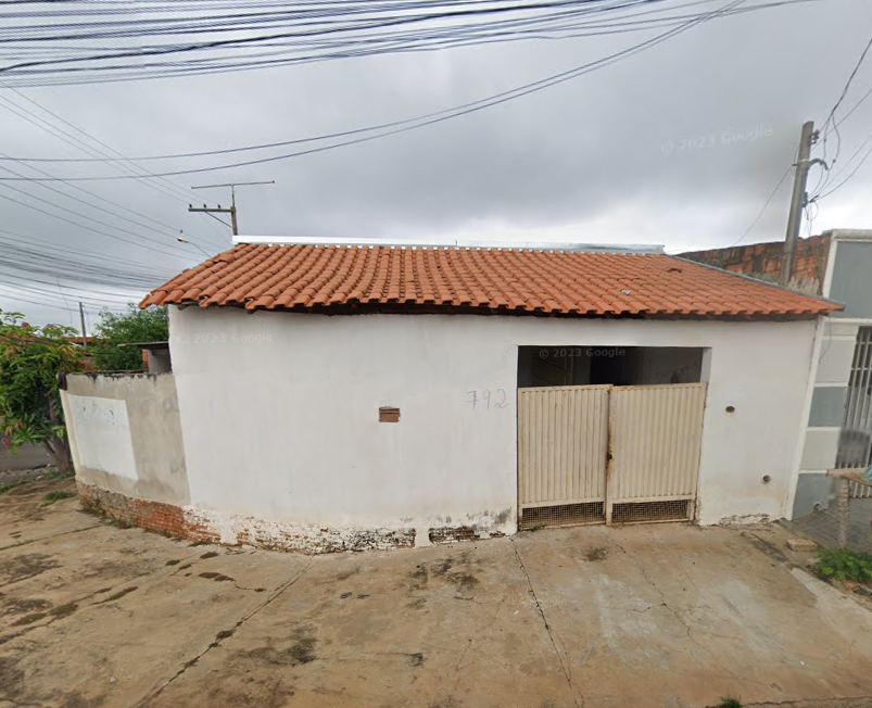 Casa em birigui com 214,21 m²
