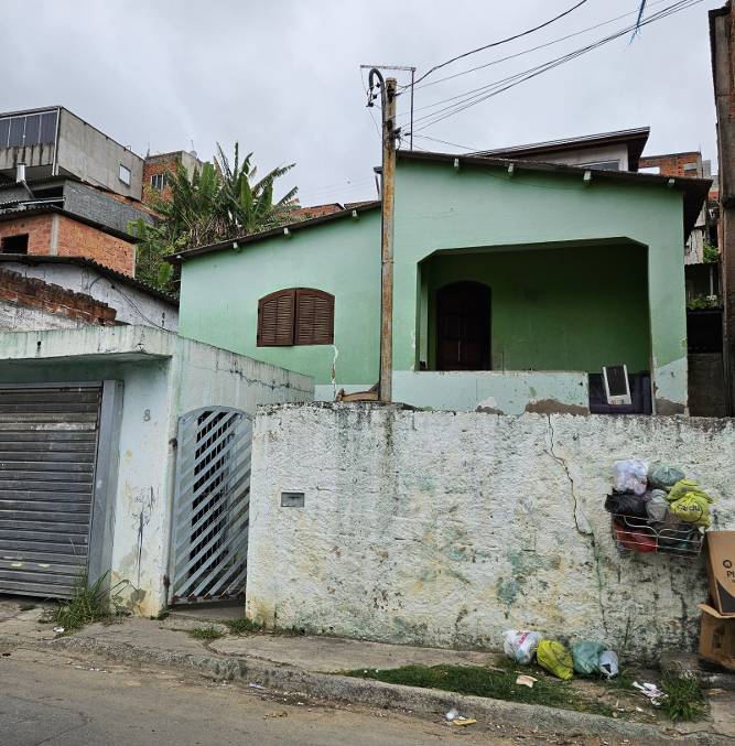 Parte ideal de 25% dos direitos aquisitivos - casa em terreno de 300,00 m² - jardim da rainha, itapevi/sp