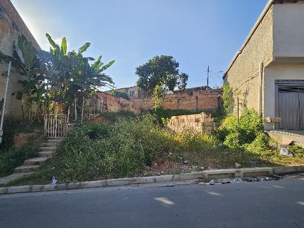 Terreno, São Francisco de Assis, Esmeraldas, MG