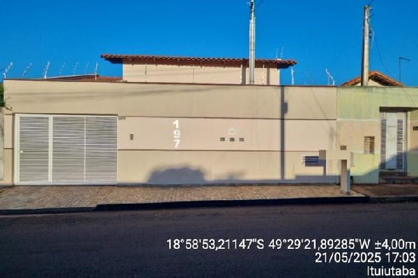 Prédio, Sol Nascente, Ituiutaba, MG