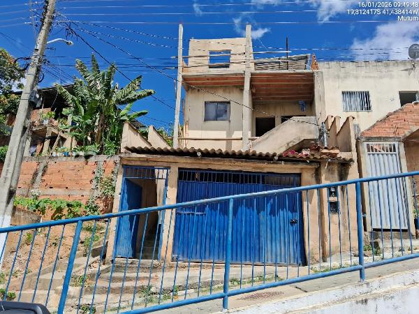 Casa, Centro, Mutum, MG