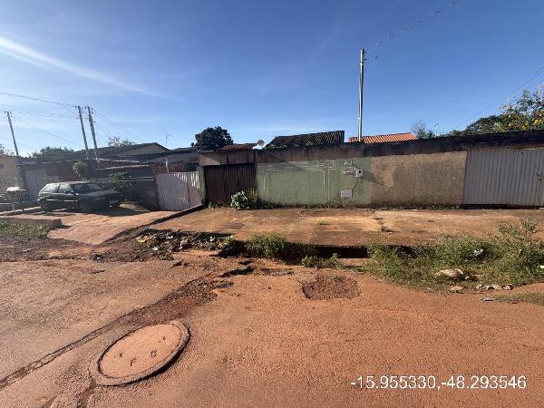 Casa, Parque Estrela Dalva Xii, Santo Antônio do Descoberto, GO