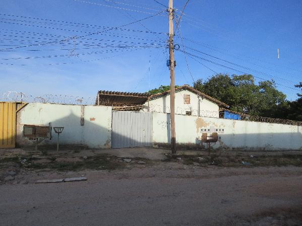 Casa, Dumaville, Esmeraldas, MG