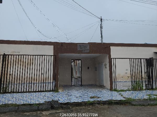 Casa, Três Irmas, Campina Grande, PB