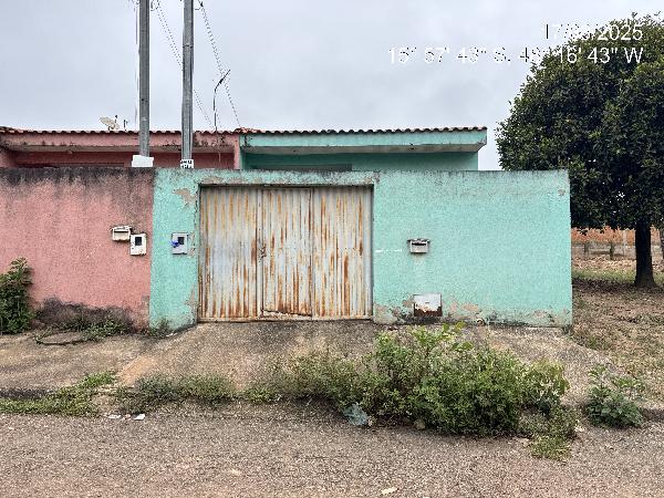 Casa, Parque Estrela Dalva Xi, Santo Antônio do Descoberto, GO