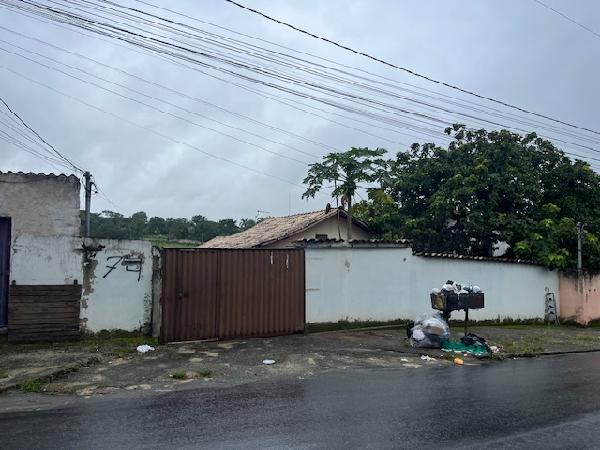 Casa, Recreio 2a Secao, Esmeraldas, MG