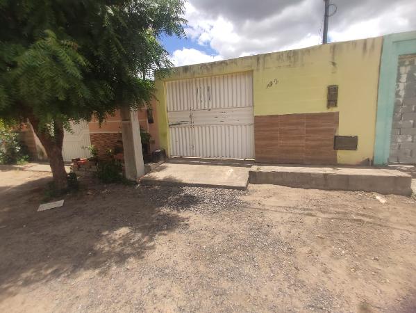 Casa, Bairro da Boiadeira, Iacu, BA