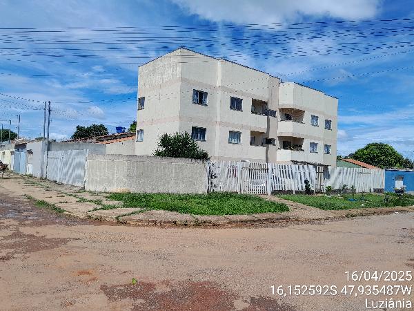 Apartamento, Parque Industrial Mingone, Luziânia, GO