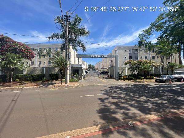 Apartamento, Cond Parque Utah, Uberaba, MG