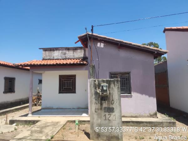 Casa, Poeirão, Água Branca, PI