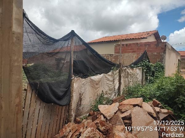Terreno, Comarca de Perdizes, Perdizes, MG