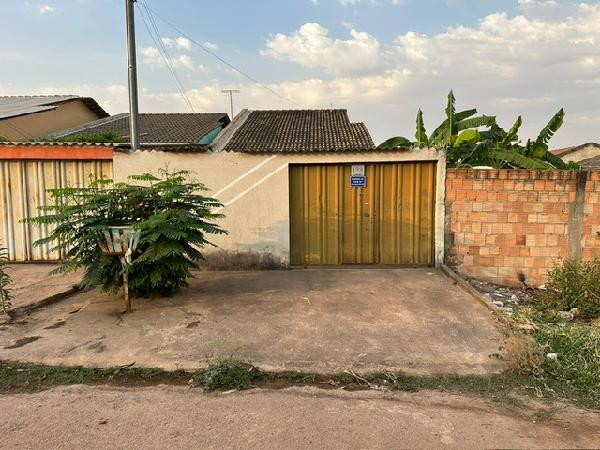 Casa, Vila Raio de Luz, Santo Antônio do Descoberto, GO