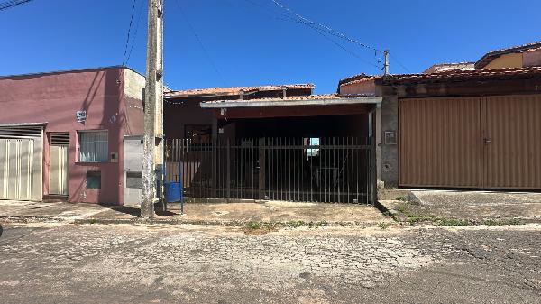 Casa, Jardim Primavera, Areado, MG