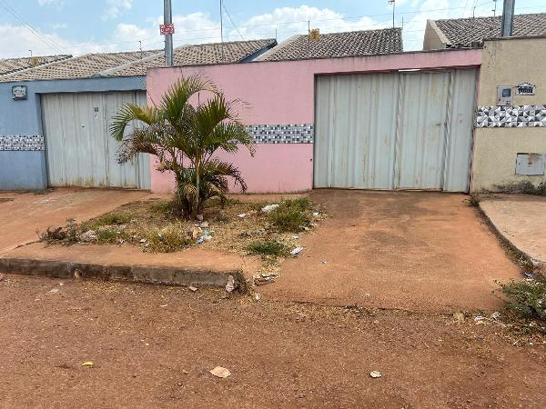 Casa, Parque Estrela Dalva Xvi, Santo Antônio do Descoberto, GO
