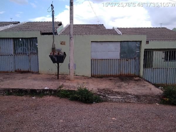 Casa, Vila Raio de Luz, Santo Antônio do Descoberto, GO