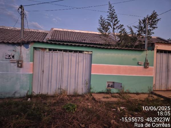 Casa, Vila Raio de Luz, Santo Antônio do Descoberto, GO