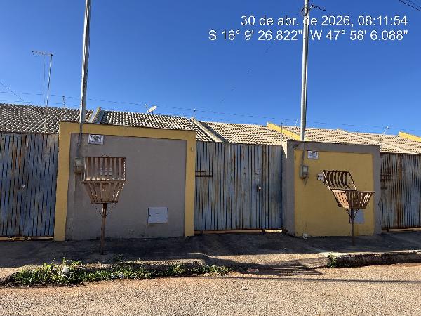 Casa, Parque Estrela Dalva Ix, Luziânia, GO