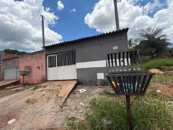 Casa, Jardim Ana Beatriz Ii, Santo Antônio do Descoberto, GO