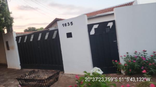 Casa, Colinas do Tietê, Pereira Barreto, SP
