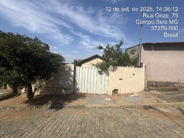 Casa, Novo Bandeirantes, Campo Belo, MG