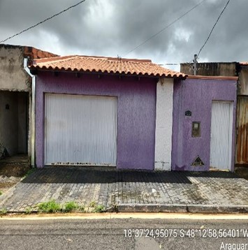 Casa, S Seb.e Vieno, Araguari, MG