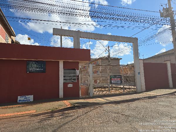 Apartamento, Chacaras Ypiranga, Valparaíso de Goiás, GO