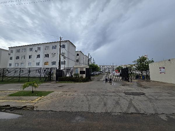 Apartamento, Cajazeiras de Abrantes (abrantes), Camaçari, BA